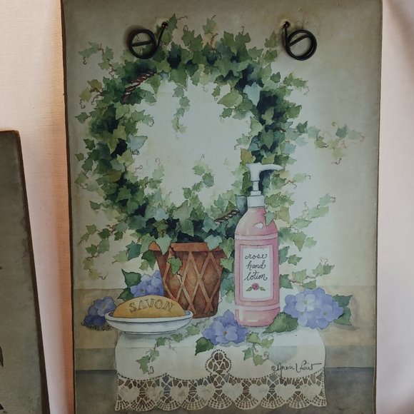 COPY - Bathroom Wall Decor Vintage Picture Plaques LOT OF 2 Flower Soap Bath Si… - Picture 4 of 10
